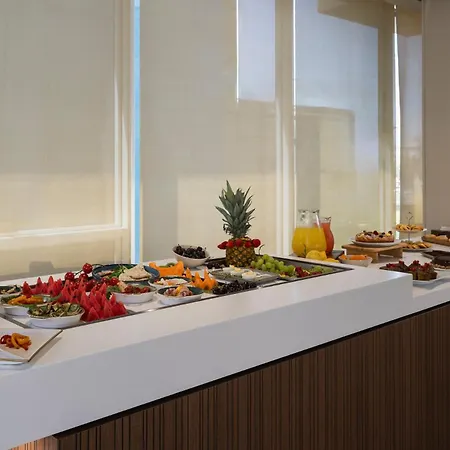 Riviera Hotel 3*